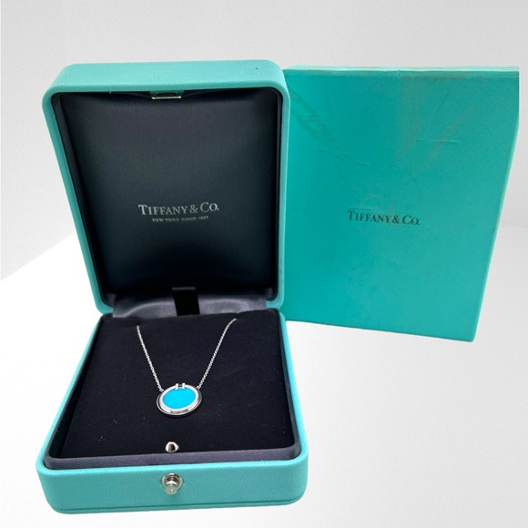 TIFFANY & CO DIAMOND TUROUOISE 18 KARAT
WHITE GOLD TIFFANY T CIRCLE NECKLACE - Picture 10 of 14